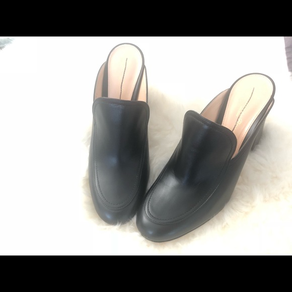 GIANVITO ROSSI - Picture 3 of 8